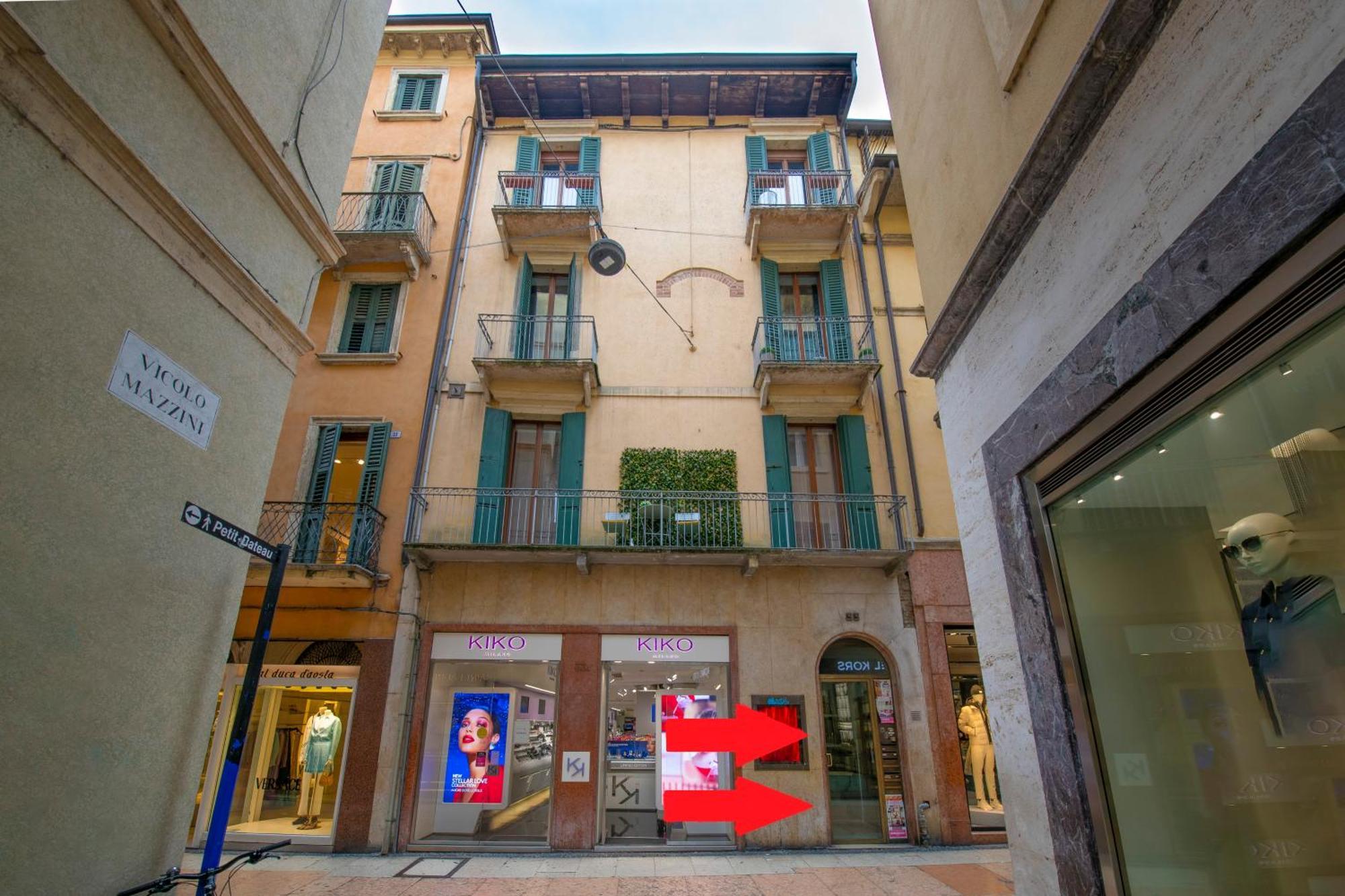 Arena Suite Mazzini Verona Centro Exterior foto